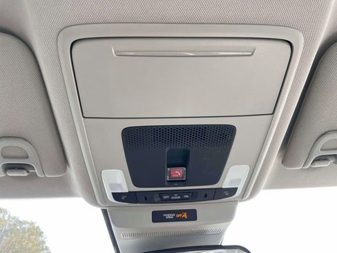 Used 2023 Honda Accord LX image 29