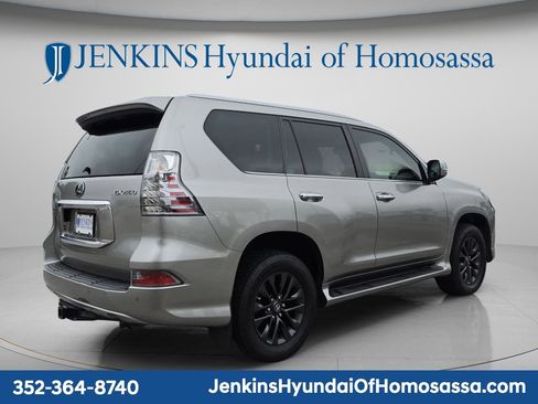 Used 2020 Lexus GX 460 Premium w/ Premium Package AWD/4WD image 5