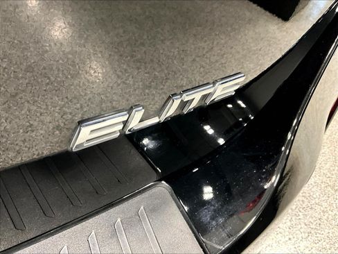 Used 2025 Honda Odyssey Elite image 24