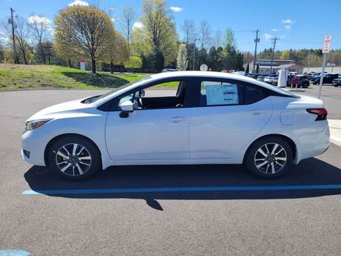 New 2025 Nissan Versa SV w/ Trunk Package image 8
