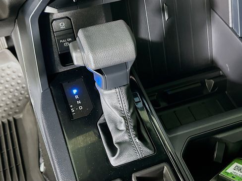 Certified 2026 Toyota Tundra SR AWD/4WD image 21