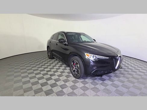 Used 2020 Alfa Romeo Stelvio Ti w/ Active Blind Spot Package AWD/4WD image 52