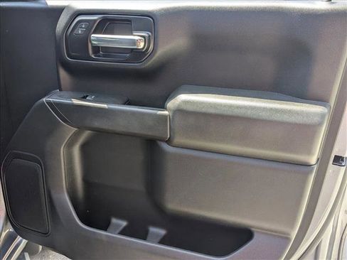 Used 2021 Chevrolet Silverado 1500 Custom image 11