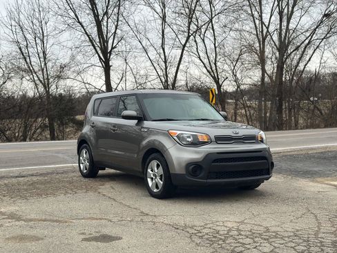 Used 2019 Kia Soul image 9