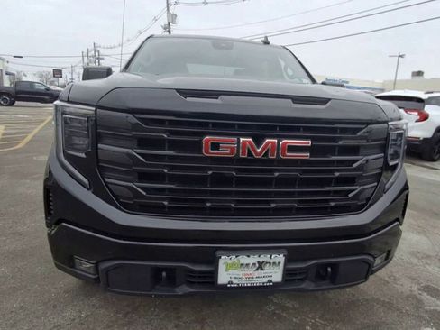 Used 2023 GMC Sierra 1500 Elevation image 7