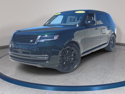Used 2026 Land Rover Range Rover Long Wheelbase SE AWD/4WD image 1