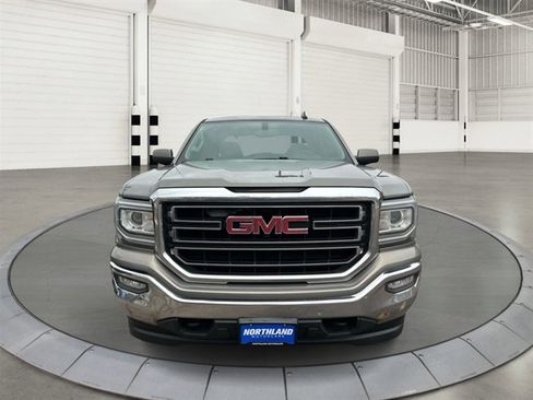Used 2017 GMC Sierra 1500 SLE image 8