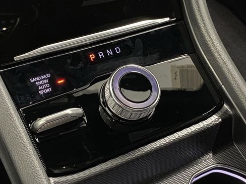 New 2025 Jeep Grand Cherokee L Limited w/ Black Appearance Package image 23