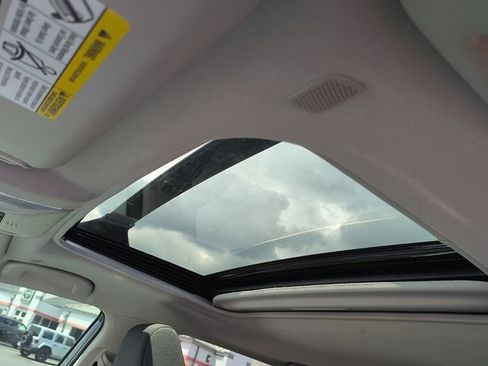 Certified 2025 Toyota RAV4 XLE w/ Convenience Package FWD image 14