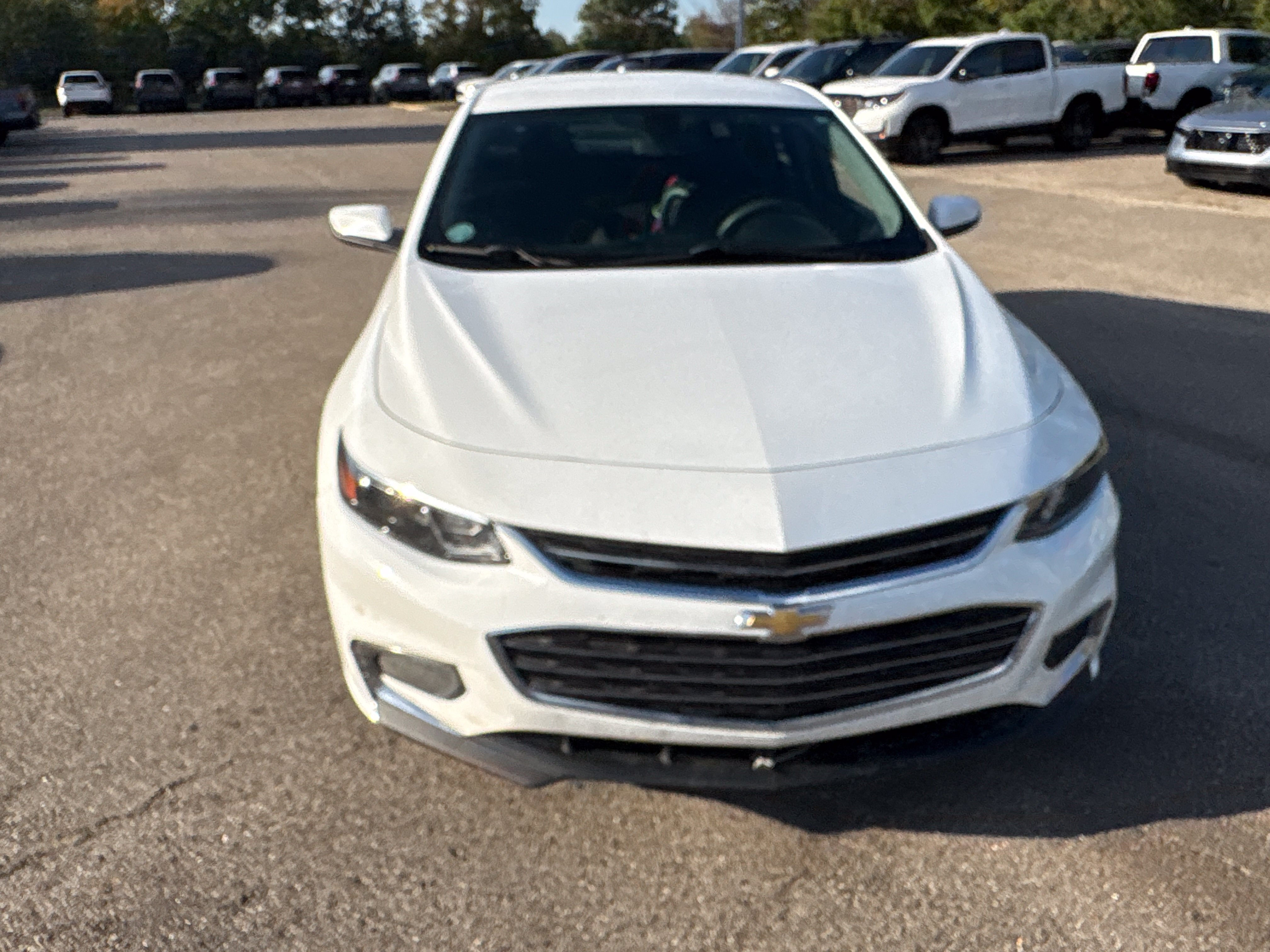 Used 2016 Chevrolet Malibu LT FWD image 14