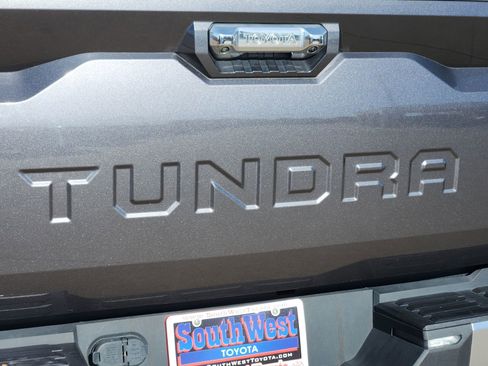 Used 2022 Toyota Tundra Limited image 13