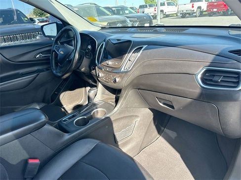 Used 2018 Chevrolet Equinox Premier image 81