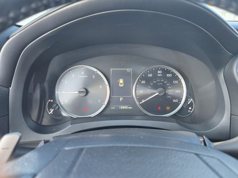 Used 2024 Lexus IS 300 w/ Premium Package RWD image 19