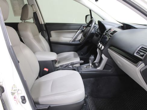 Used 2018 Subaru Forester 2.5i Limited image 24