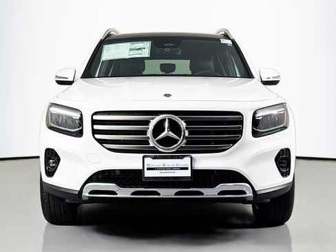 New 2026 Mercedes-Benz GLB 250 image 2