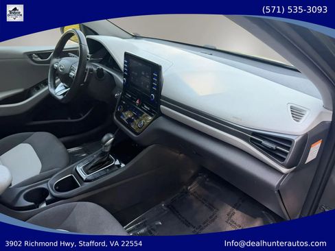 Used 2020 Hyundai Ioniq SE FWD image 10