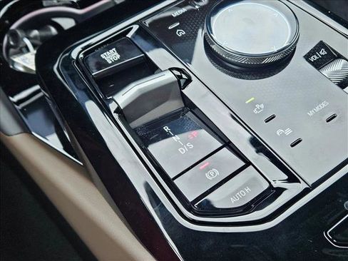 Certified 2026 BMW 530i w/ M Sport Package image 14