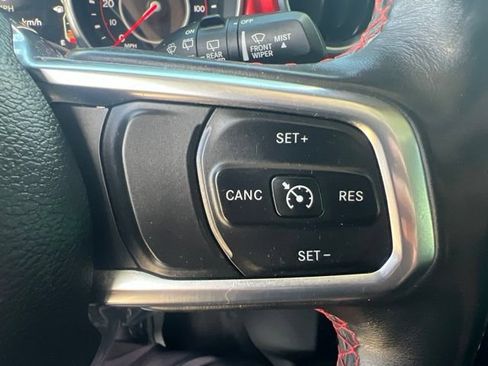 Used 2018 Jeep Wrangler Unlimited Rubicon w/ Dual Top Group AWD/4WD image 19