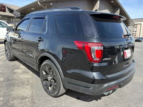 Used 2018 Ford Explorer Sport w/ Equipment Group 401A AWD/4WD image 3