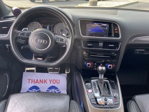 Used 2014 Audi SQ5 Prestige w/ Prestige Package image 9