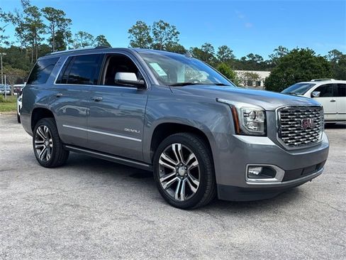 Used 2019 GMC Yukon Denali w/ Denali Ultimate Package image 2