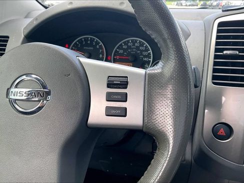 Used 2019 Nissan Frontier SL RWD image 20