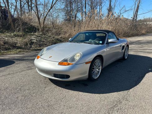 Used 2000 Porsche Boxster RWD image 9