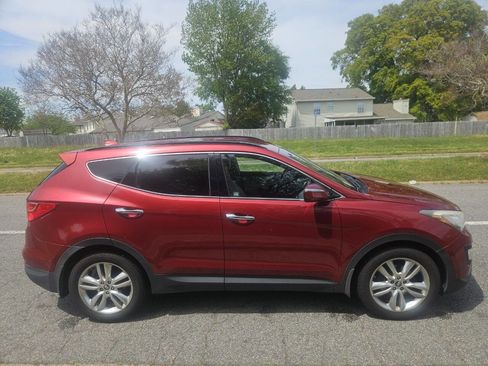 Used 2013 Hyundai Santa Fe Sport 2.0T FWD image 7