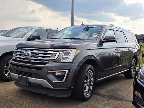 Used 2018 Ford Expedition Max Limited RWD image 5