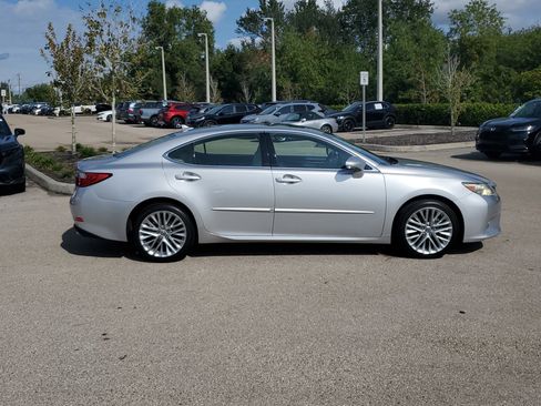 Used 2013 Lexus ES 350 image 3