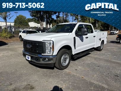 New 2026 Ford F250 XL w/ XL Chrome Package