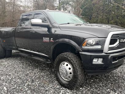Used 2018 RAM 3500 Laramie Longhorn w/ Max Tow Package