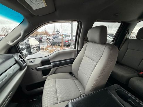 Used 2019 Ford F350 XLT w/ FX4 Off-Road Package AWD/4WD image 24