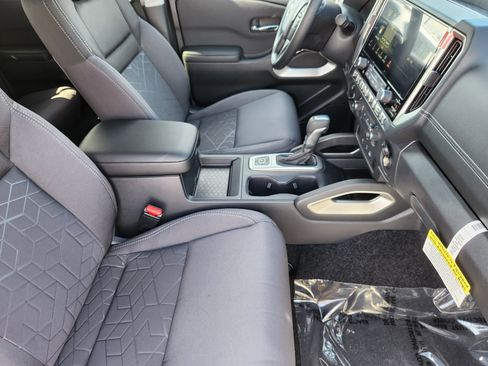 New 2026 Nissan Frontier SV w/ Tow Package image 13