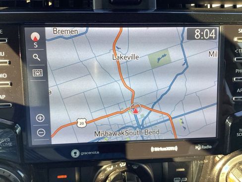 Used 2023 Toyota 4Runner TRD Off-Road Premium image 18