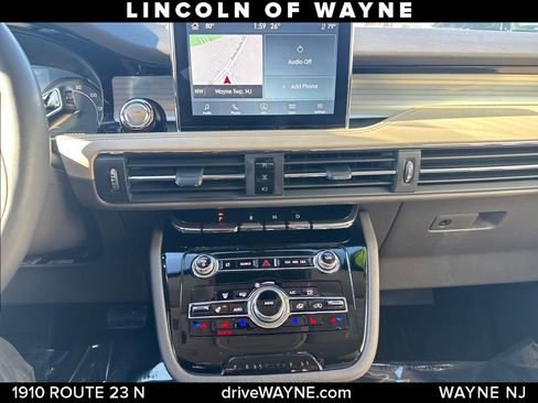 Certified 2022 Lincoln Corsair AWD w/ Equipment Group 101A image 17