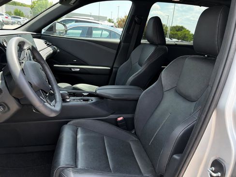 Used 2024 Lexus TX 350 FWD w/ Technology Package image 4