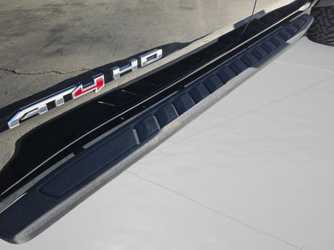 Used 2023 GMC Sierra 2500 AT4 w/ AT4 Premium Plus Package image 36