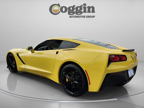 Used 2019 Chevrolet Corvette Stingray Coupe w/ 2LT Preferred Equipment Group image 3