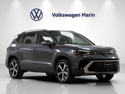 New 2026 Volkswagen Taos SEL AWD/4WD image 7