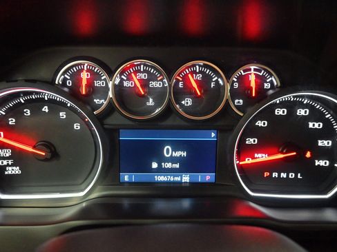 Used 2020 Chevrolet Silverado 1500 RST w/ All-Star Edition AWD/4WD image 8