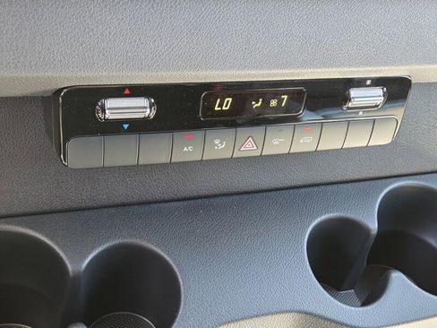 New 2026 Mercedes-Benz Sprinter 2500 image 31