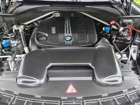 Used 2014 BMW X5 xDrive35d AWD/4WD image 18