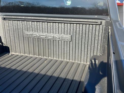 New 2026 Toyota Tacoma TRD Off-Road AWD/4WD image 17