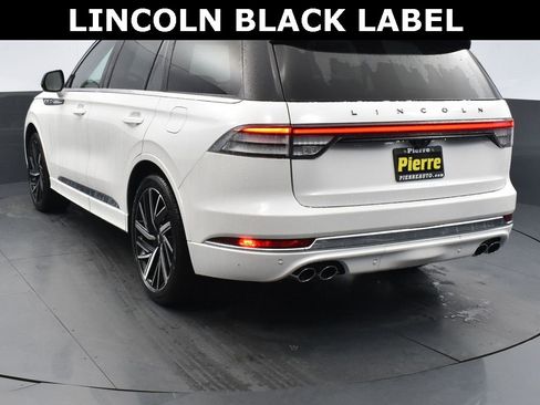New 2026 Lincoln Aviator Black Label w/ Dynamic Handling Package image 7