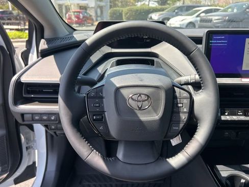 New 2026 Toyota Prius Plug-In Hybrid FWD image 17