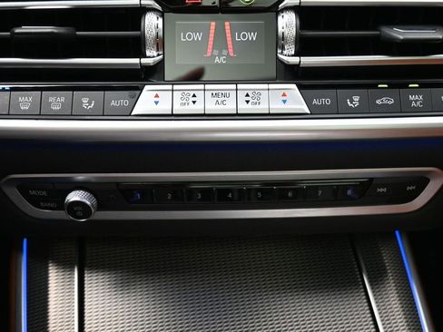 Used 2022 BMW X5 M50i w/ Executive Package AWD/4WD image 15