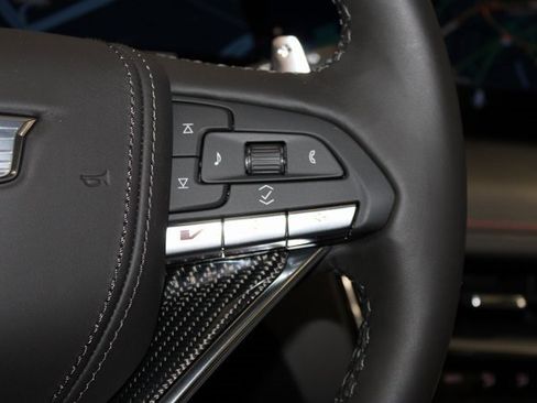 Used 2025 Cadillac CT5 V w/ Technology Package image 27