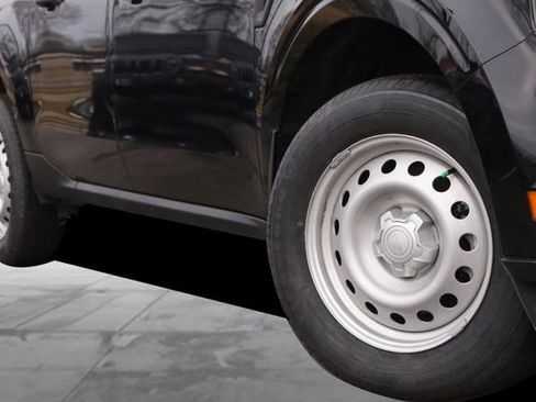 Used 2024 Ford Maverick XL w/ Equipment Group 100A Standard image 3