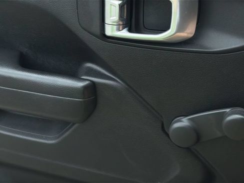Used 2019 Jeep Wrangler Unlimited Sport AWD/4WD image 15